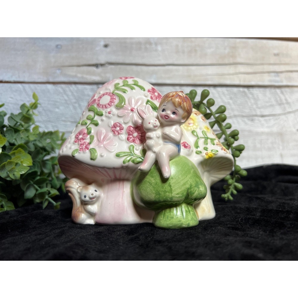 Vintage NAPCO Planter Mushroom Squirrel Baby Pastel Pink Green MCM